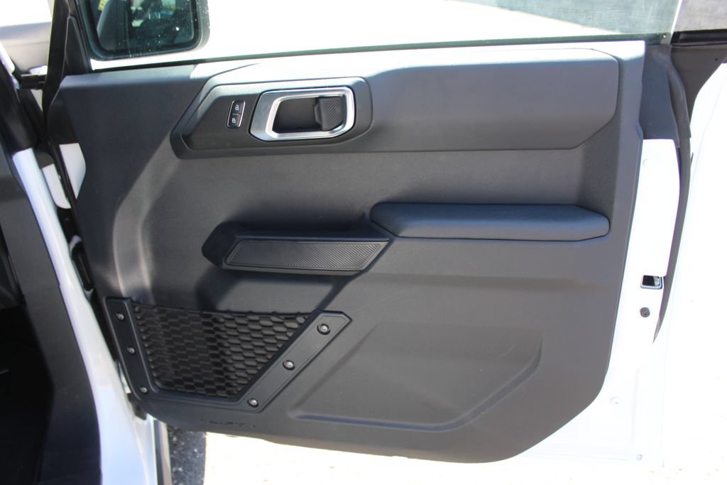 Used 2025 Ford Bronco Big Bend AWD/4WD image 11