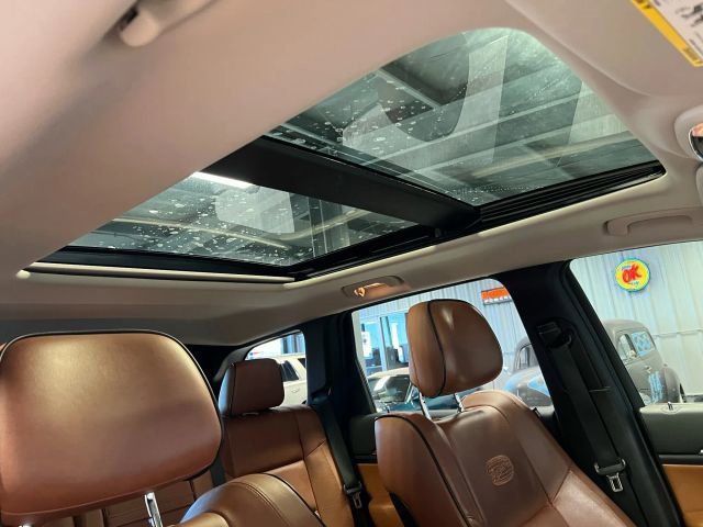 Used 2013 Jeep Grand Cherokee Overland image 13