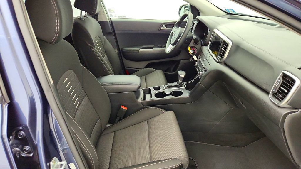 Used 2020 Kia Sportage LX w/ LX Popular Package AWD/4WD image 22