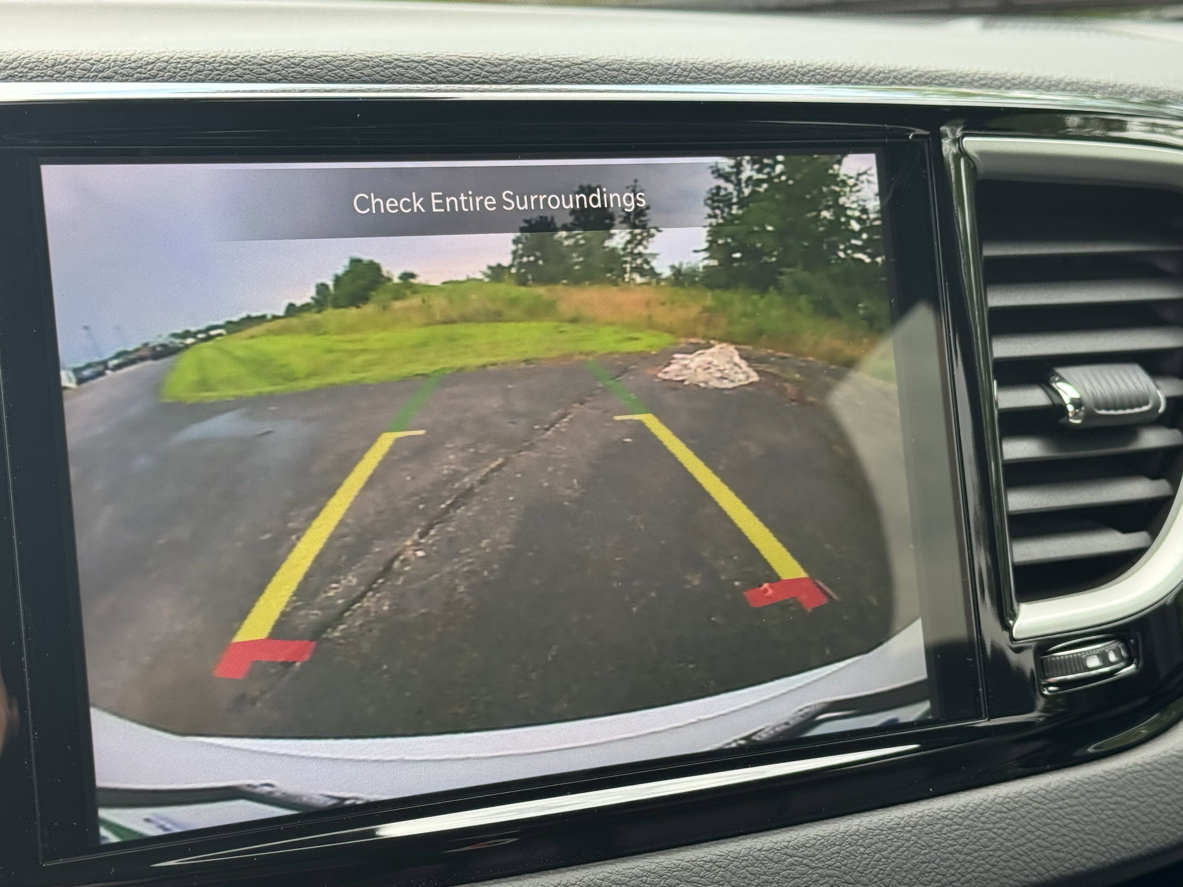 New 2025 Chrysler Voyager LX image 21