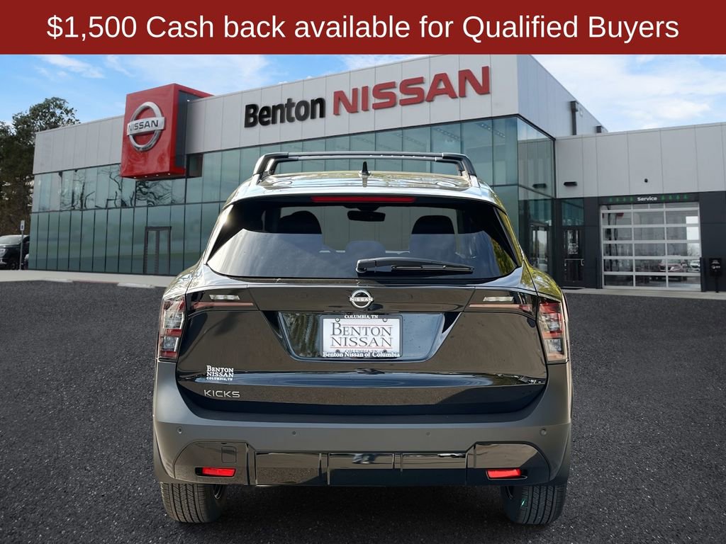 New 2026 Nissan Kicks SR w/ Cold Weather Package image 6