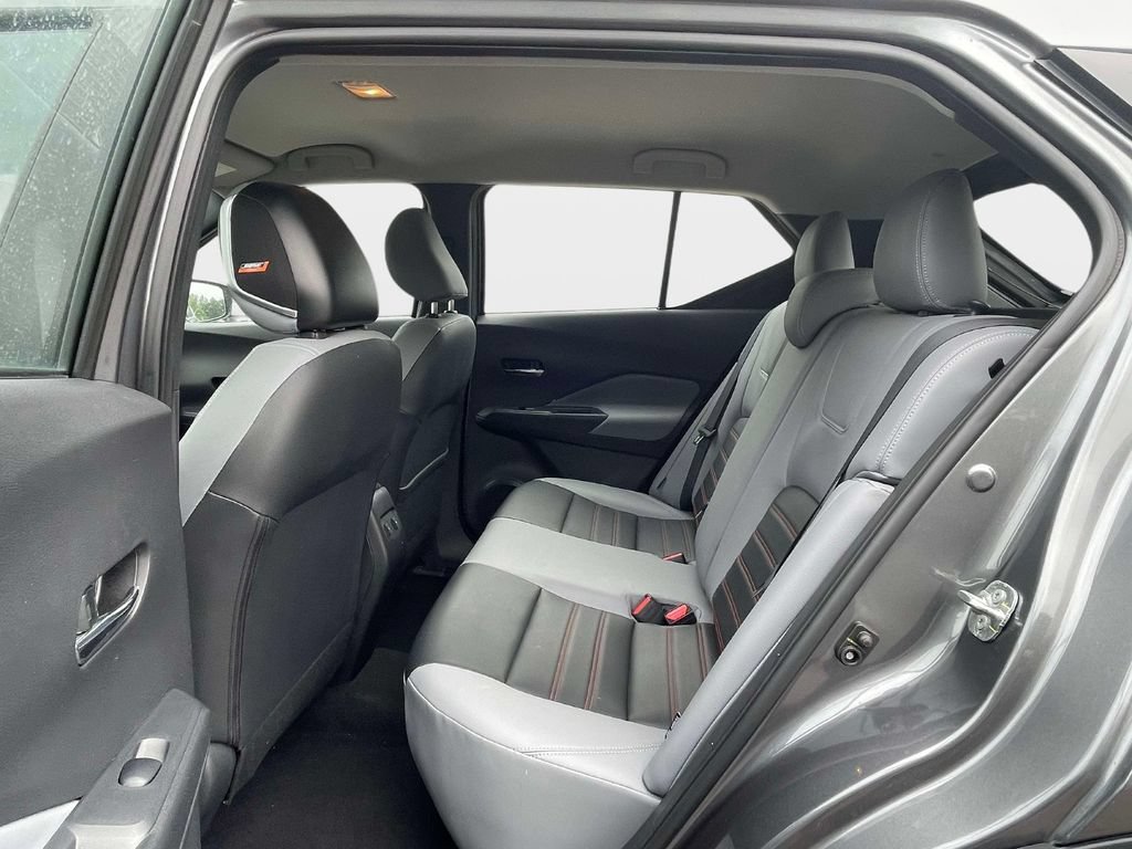 Used 2023 Nissan Kicks SR w/ SR Premium Package FWD image 11