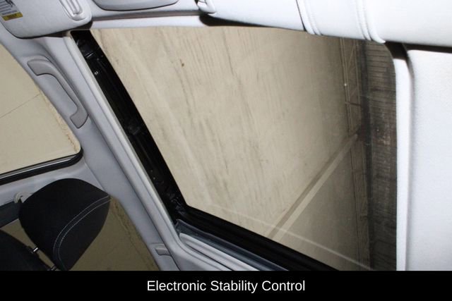 Used 2018 Subaru Forester 2.5i Premium w/ All-Weather Package image 10