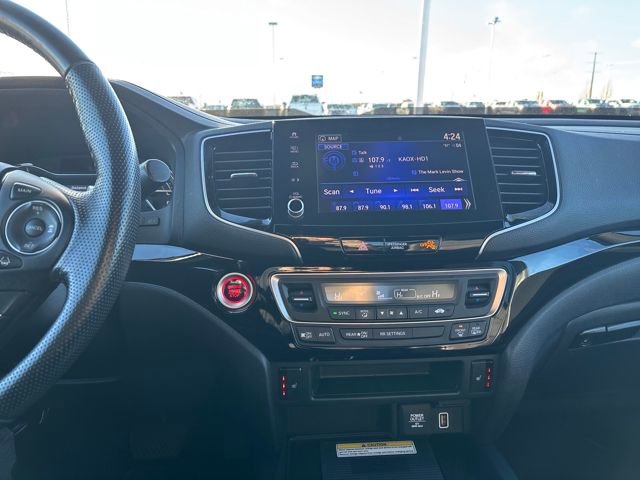 Used 2022 Honda Ridgeline Black Edition image 18