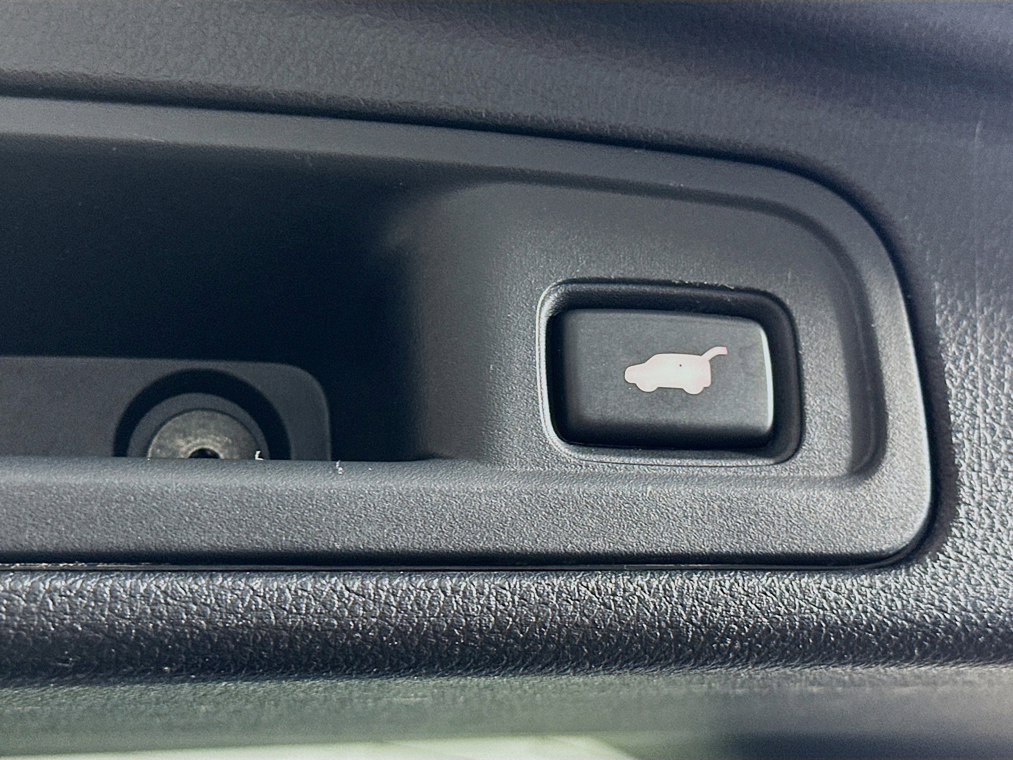 Used 2017 Honda Pilot Touring image 31
