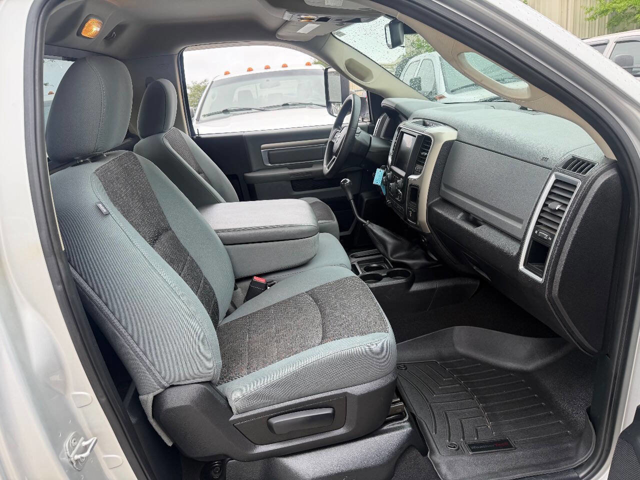 Used 2014 RAM 2500 SLT w/ Popular Equipment Group AWD/4WD image 23