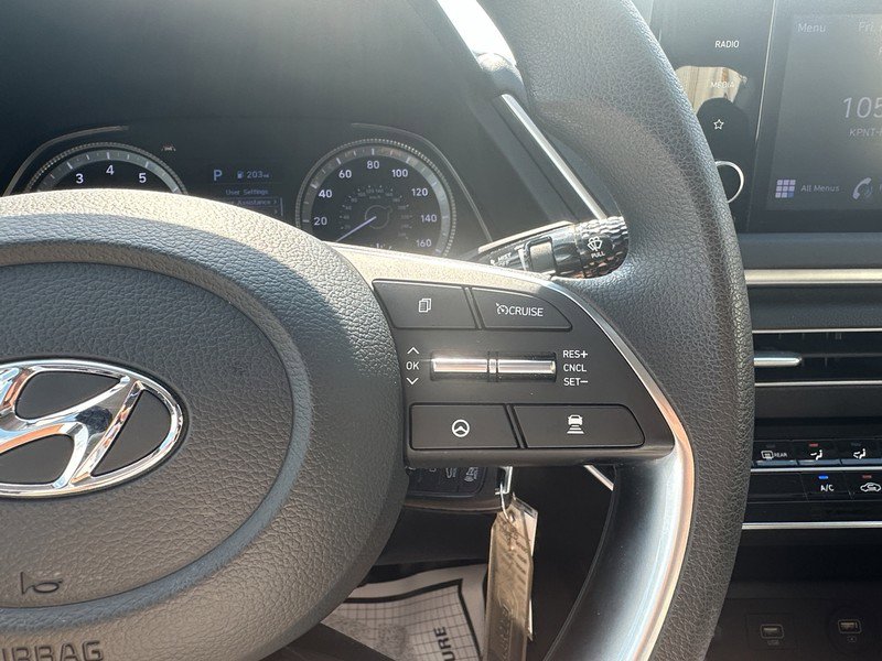 Used 2023 Hyundai Sonata SE w/ Cargo Package image 15
