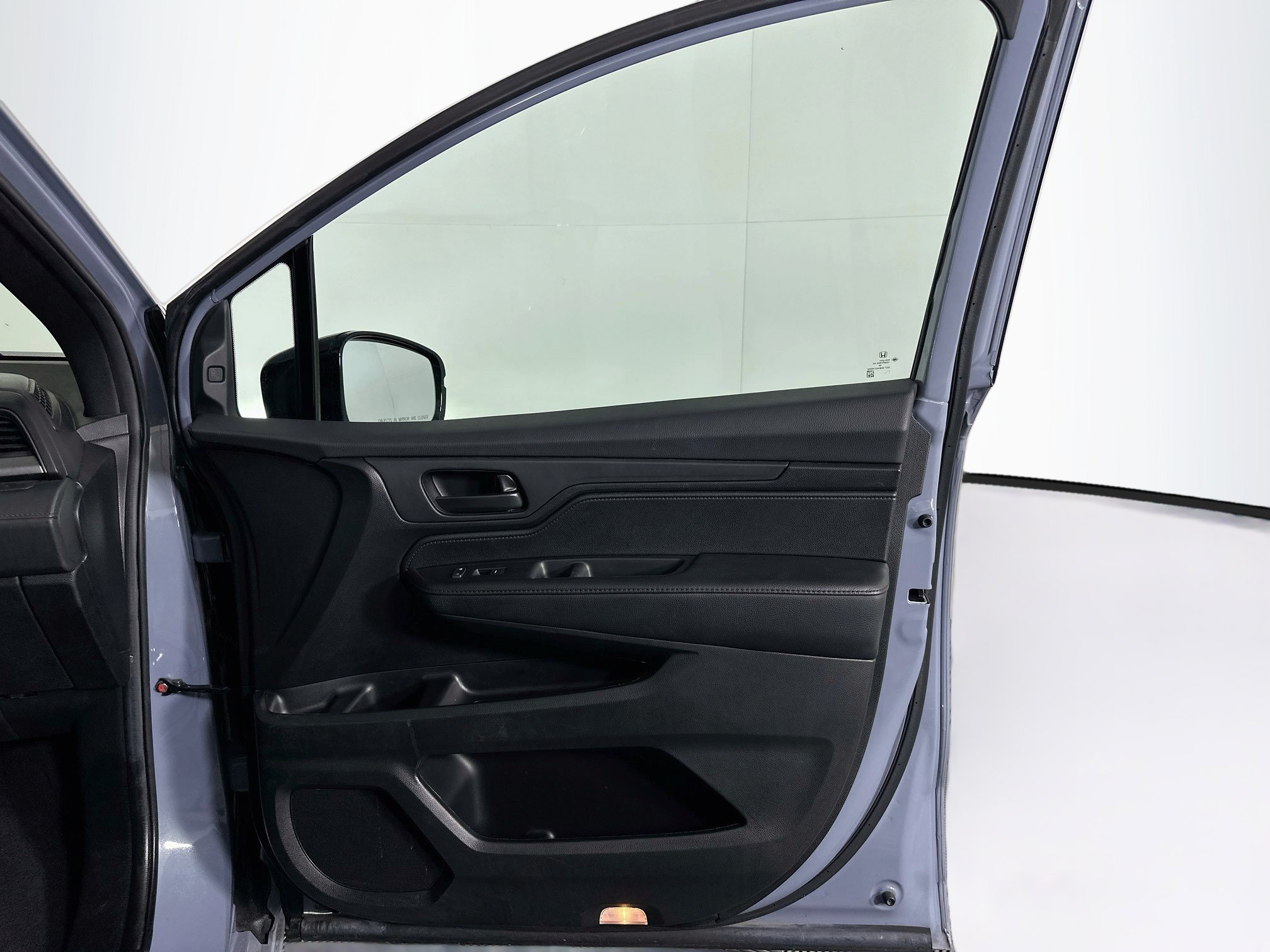 Used 2025 Honda Odyssey Sport-L image 35