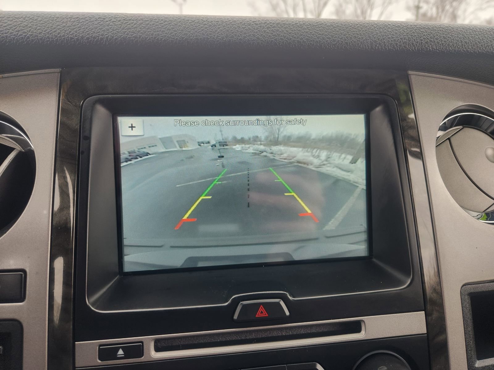 Used 2017 Ford Expedition Limited image 21