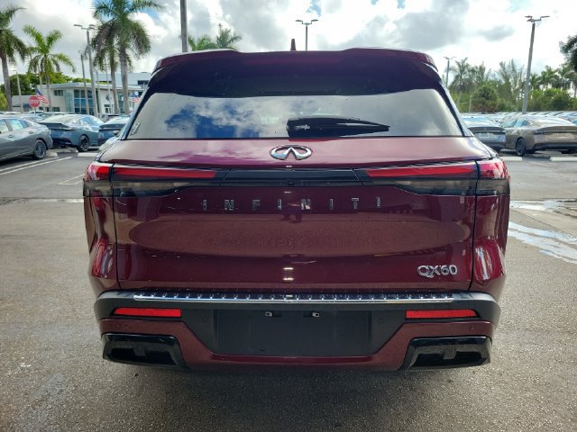 Used 2023 INFINITI QX60 Luxe w/ Cargo Package FWD image 5