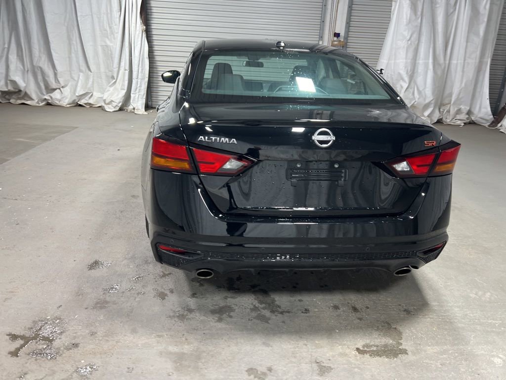 Used 2025 Nissan Altima 2.5 SR image 6