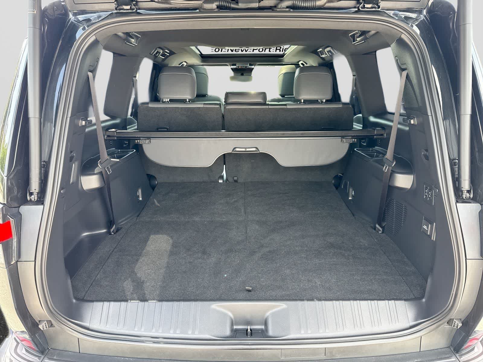 Used 2025 Lexus GX 550 w/ Accessory Package (2T) AWD/4WD image 41