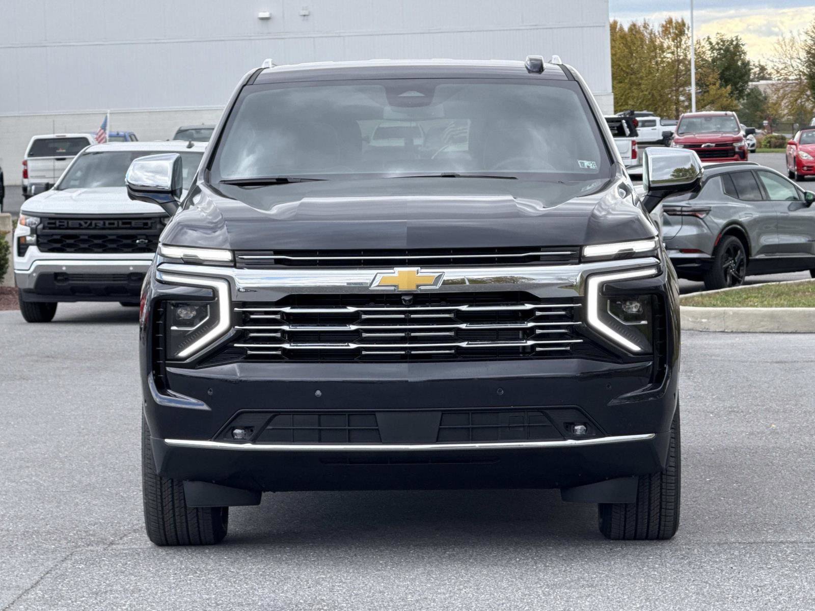 New 2026 Chevrolet Suburban Premier image 17