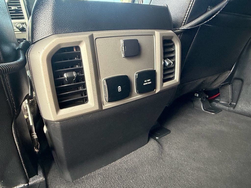 Used 2021 Ford F250 Lariat w/ Lariat Ultimate Package AWD/4WD image 13