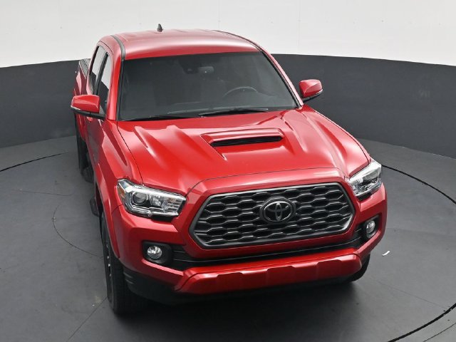 Used 2022 Toyota Tacoma TRD Sport AWD/4WD image 30