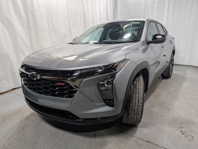 New 2026 Chevrolet Trax RS w/ Driver Confidence Package image 7