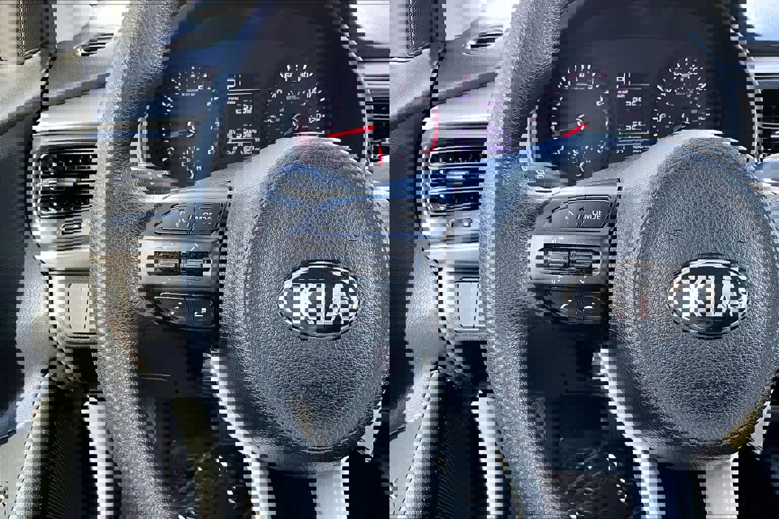 Used 2021 Kia Rio S image 23