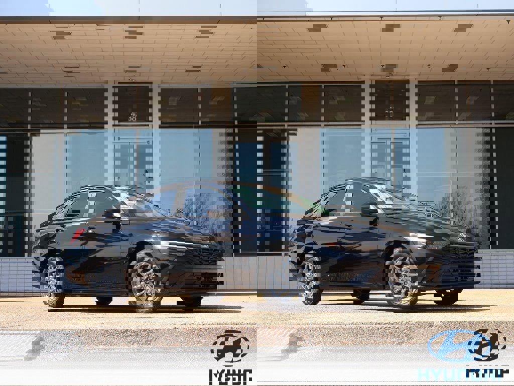 New 2026 Hyundai Elantra Blue