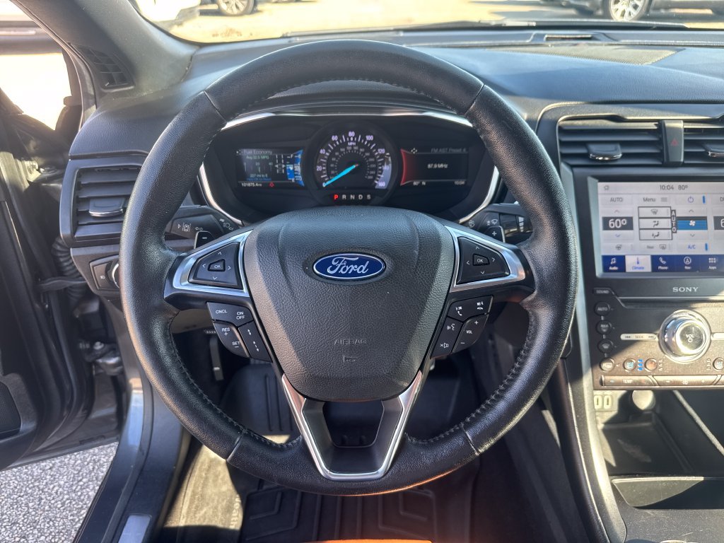 Used 2019 Ford Fusion Titanium AWD/4WD image 16