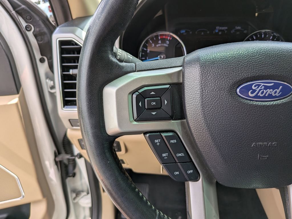 Used 2021 Ford F250 Lariat w/ Lariat Ultimate Package AWD/4WD image 30