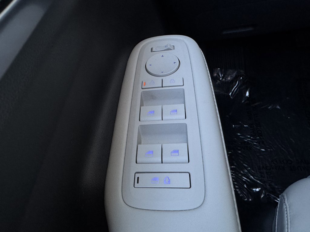 Used 2024 Hyundai Santa Fe SEL image 28