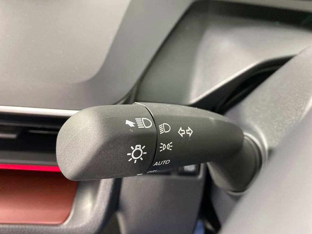 New 2026 Toyota Prius Plug-In Hybrid image 17