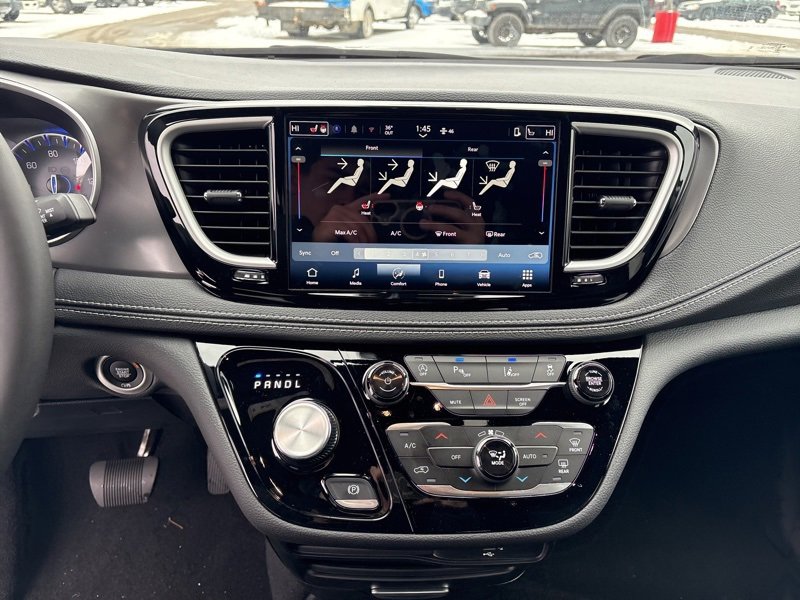 New 2026 Chrysler Pacifica Select image 31