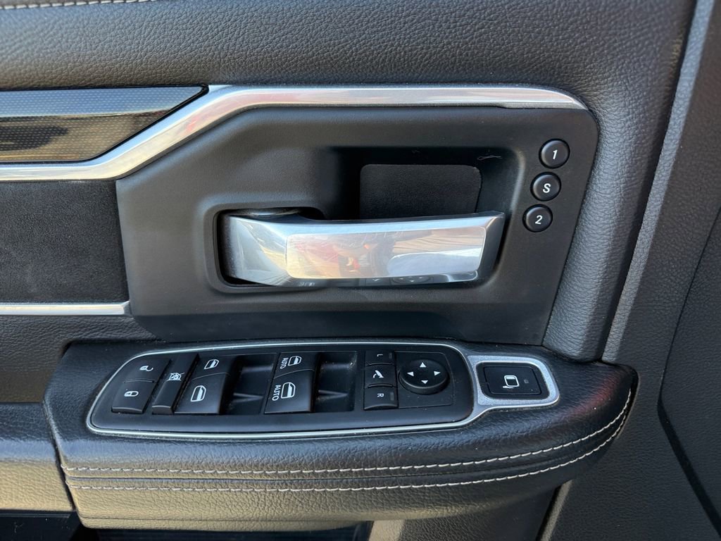 Used 2019 RAM 2500 Laramie AWD/4WD image 10