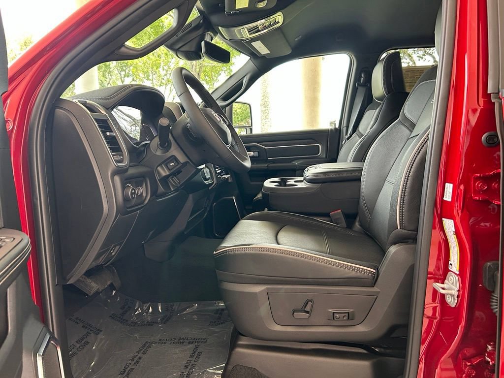 Used 2026 RAM 2500 Laramie AWD/4WD image 6
