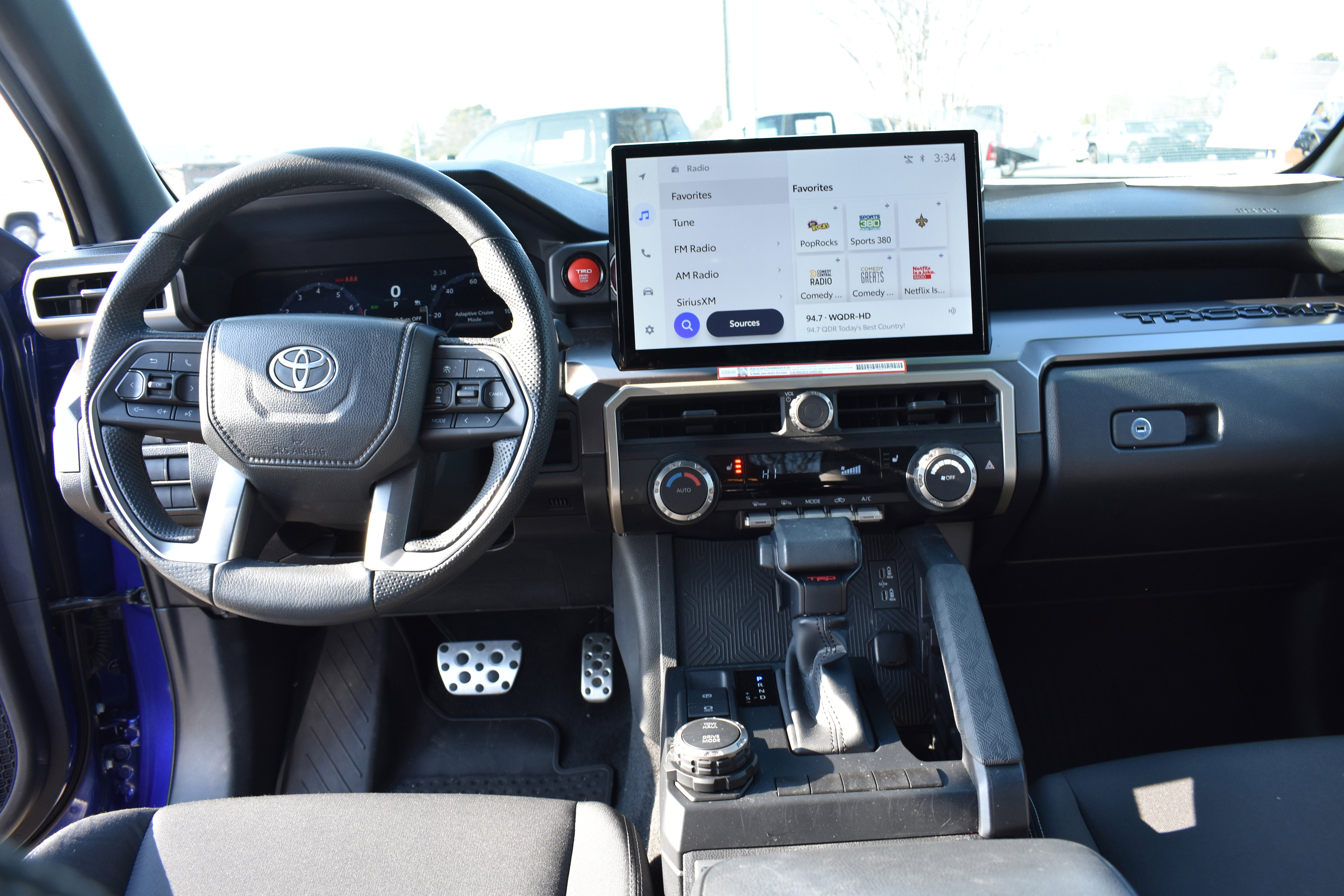 Used 2024 Toyota Tacoma TRD Sport image 33