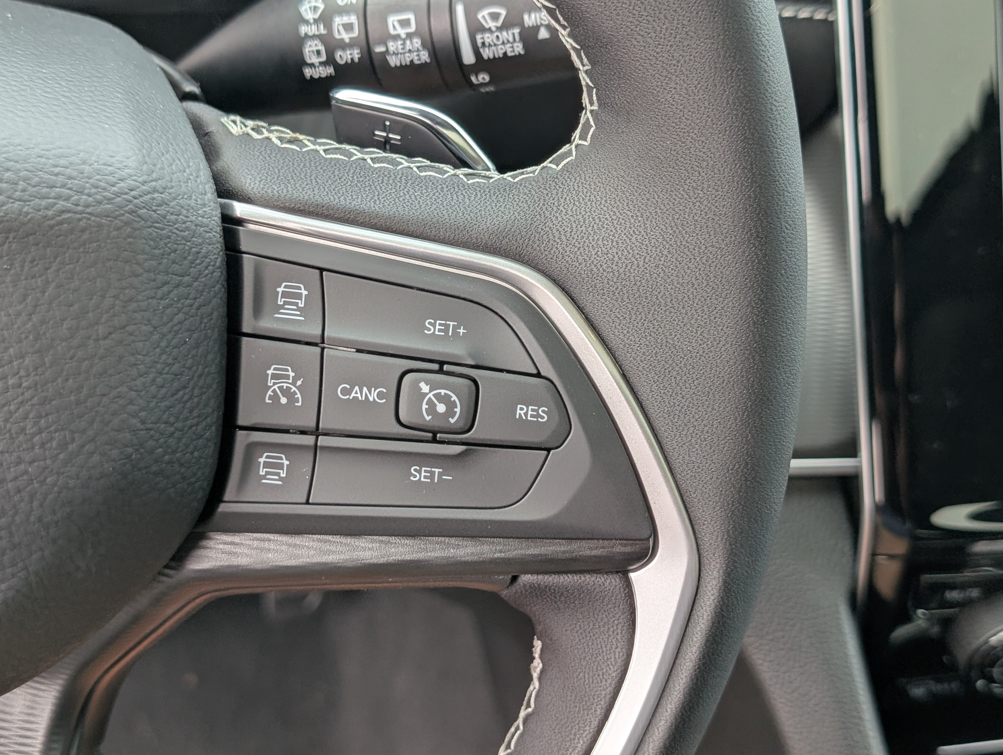 New 2026 Jeep Grand Cherokee Laredo X AWD/4WD image 23