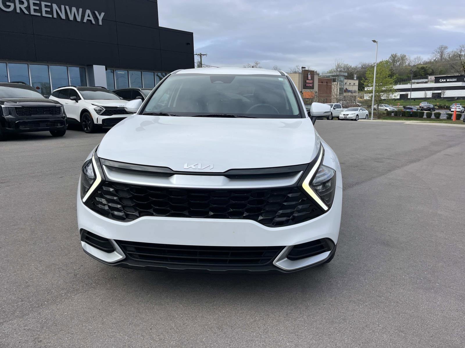 Used 2023 Kia Sportage EX image 8