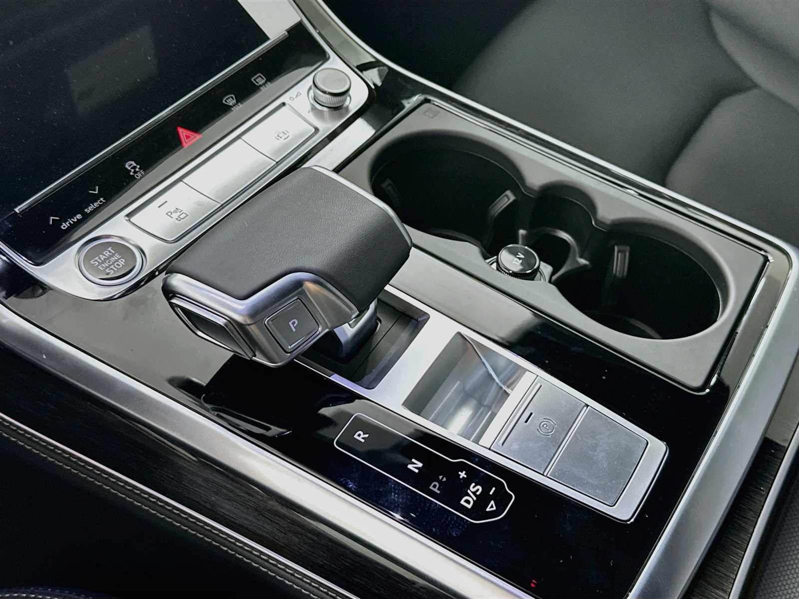 New 2026 Audi Q7 2.0T Premium Plus AWD/4WD image 16