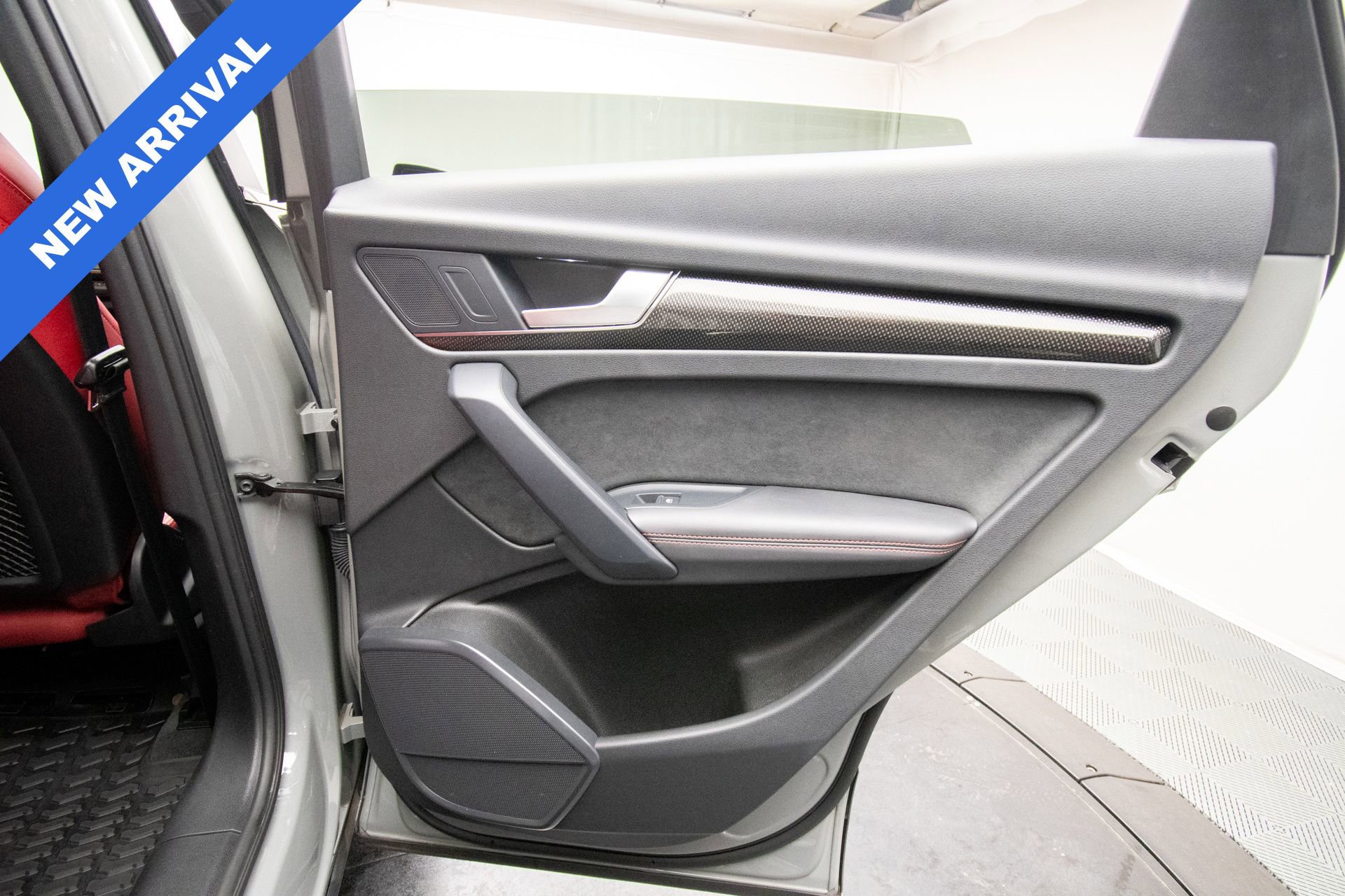 Used 2022 Audi SQ5 Premium Plus w/ Premium Plus Package AWD/4WD image 39