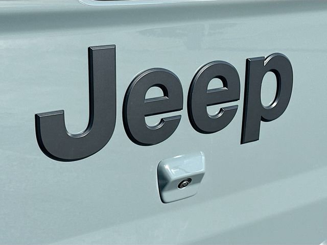 New 2026 Jeep Gladiator Sport image 18