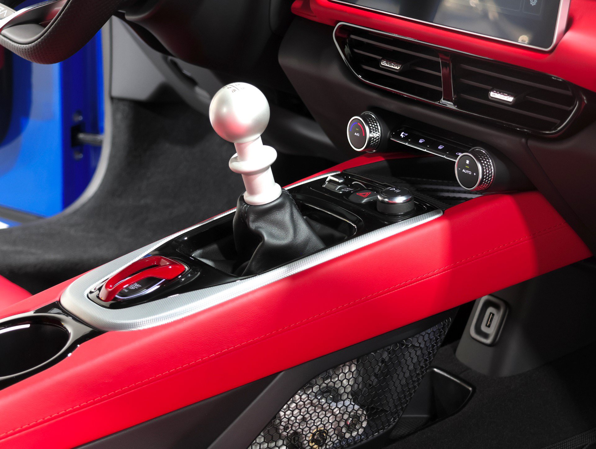 Used 2026 Lotus Emira RWD image 18