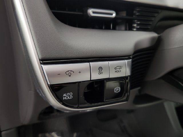 Certified 2024 Hyundai Ioniq 5 Limited AWD/4WD image 21