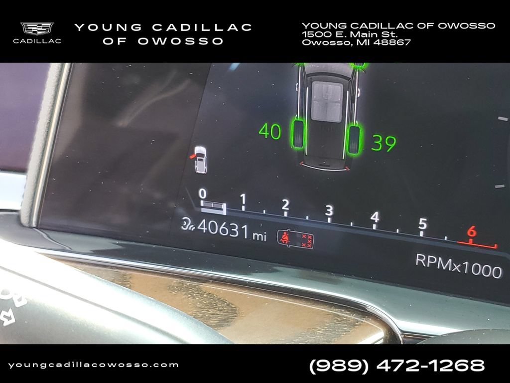 Used 2023 Cadillac Escalade ESV Sport Platinum w/ LPO, ONYX Package AWD/4WD image 14