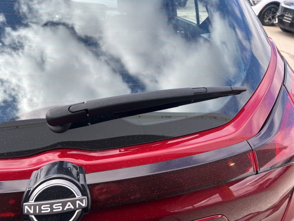 Certified 2024 Nissan Kicks SV image 34