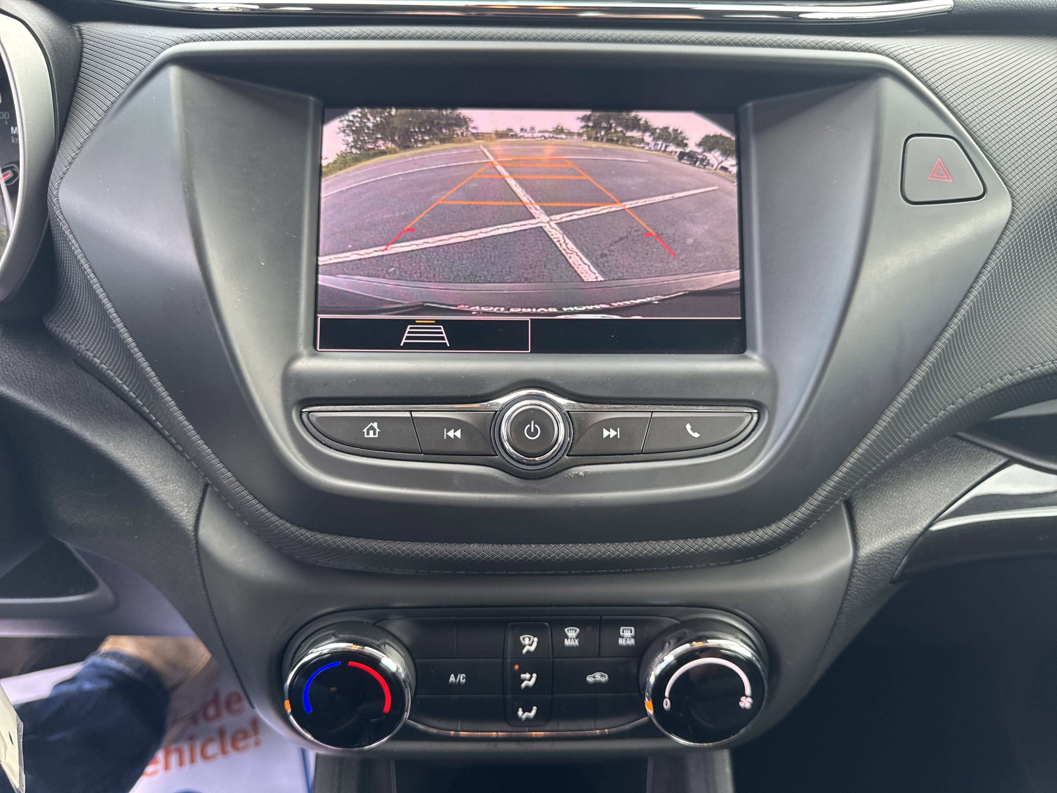 Used 2023 Chevrolet TrailBlazer LS image 19