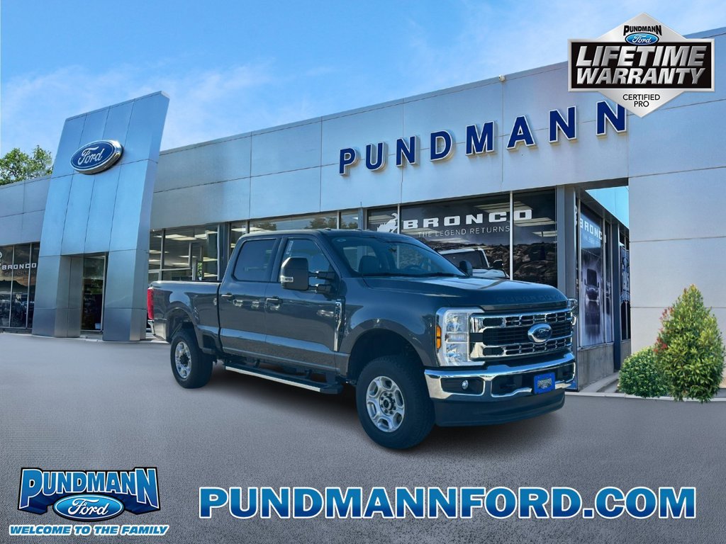 New 2026 Ford F250 XLT w/ FX4 Off-Road Package AWD/4WD image 1