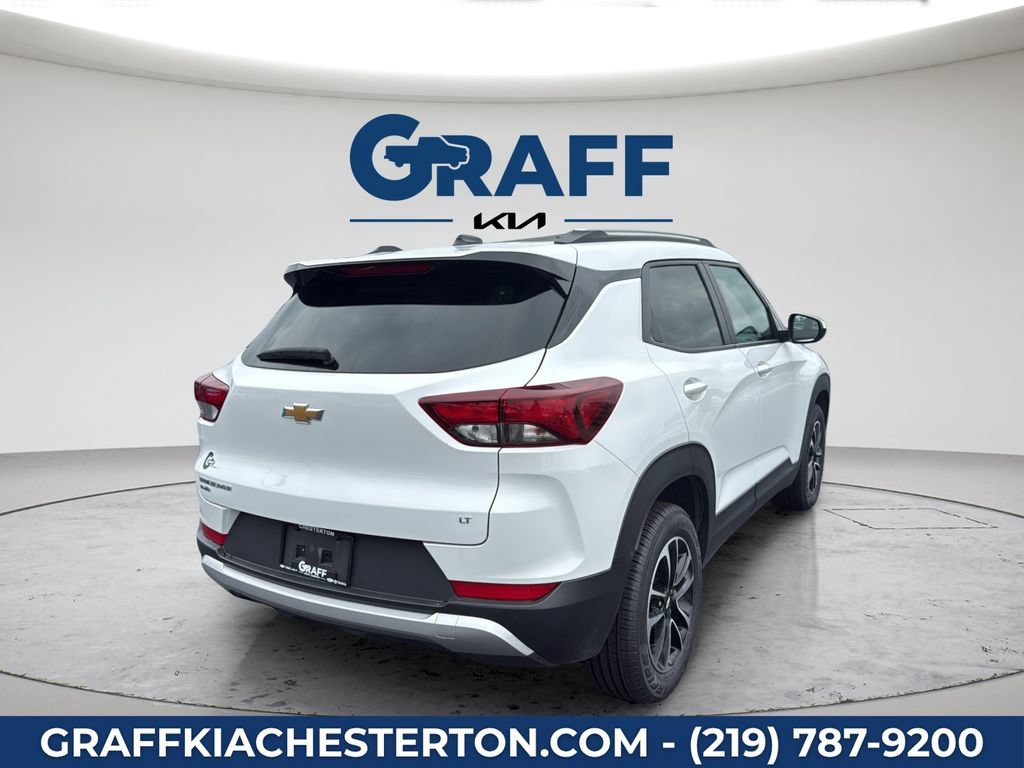 Used 2025 Chevrolet TrailBlazer LT AWD/4WD image 7