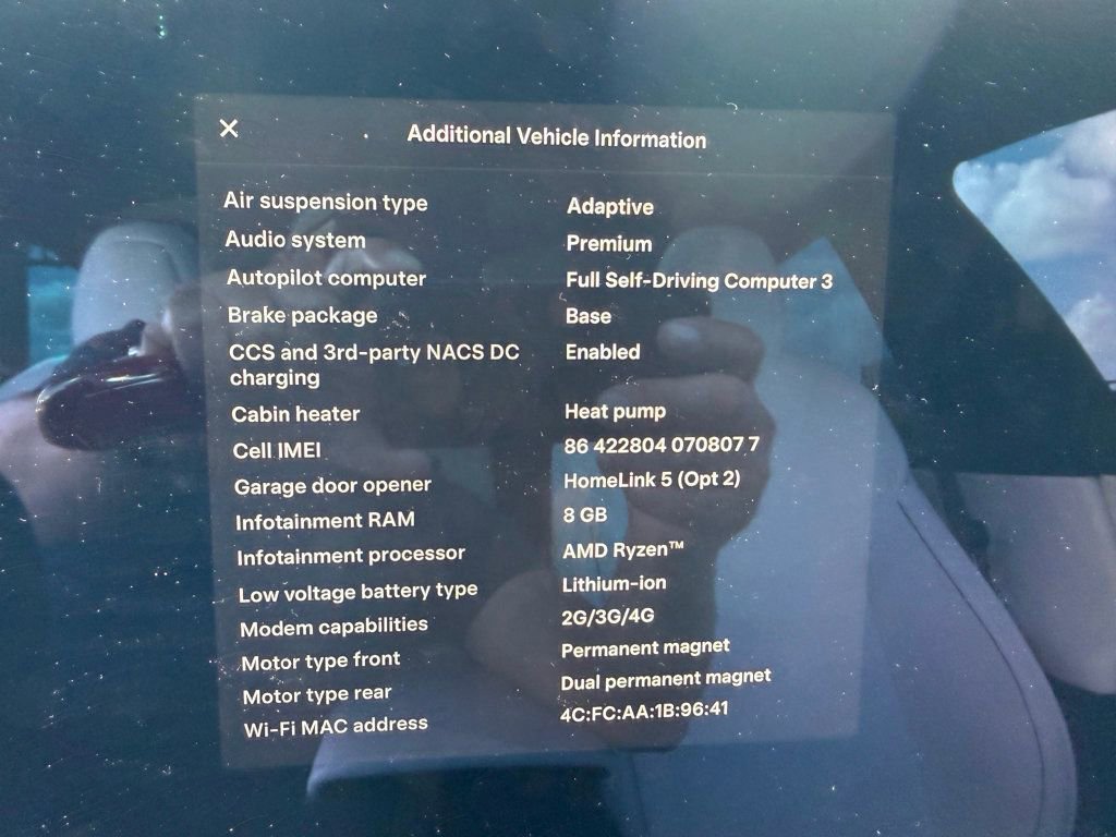 Used 2021 Tesla Model S Plaid image 12
