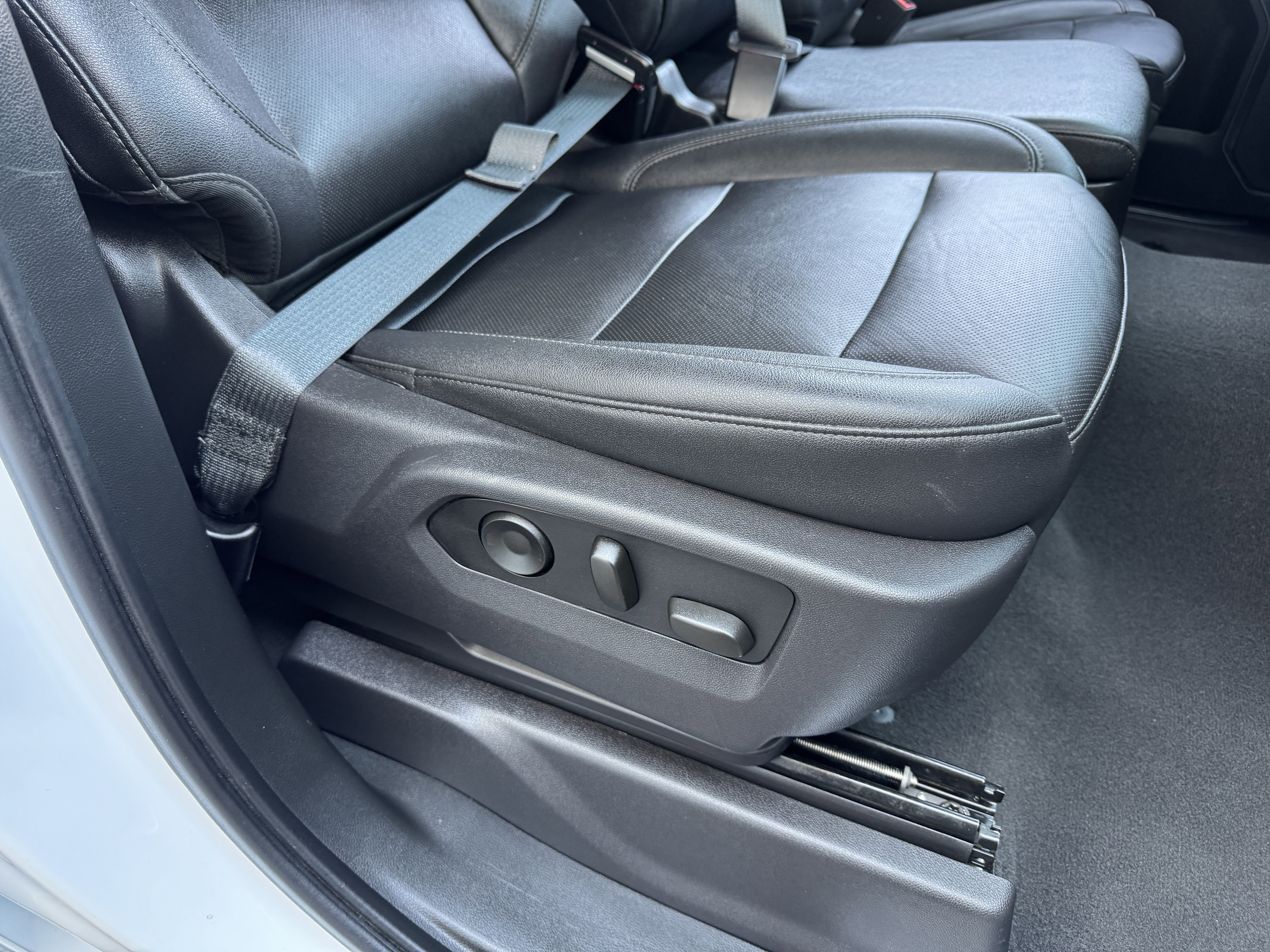 Certified 2024 GMC Sierra 1500 SLT image 21