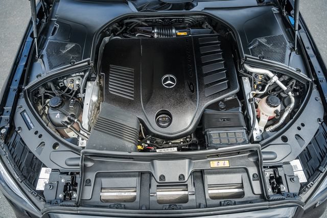 Certified 2022 Mercedes-Benz S 500 4MATIC w/ AMG Line Package image 19