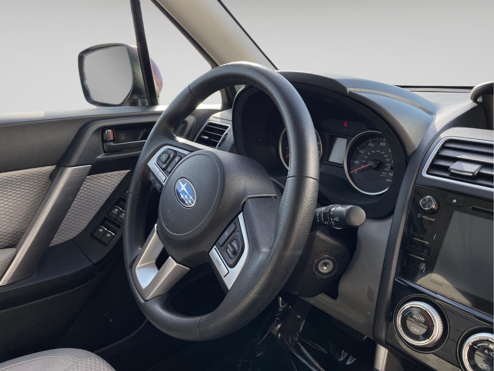 Used 2018 Subaru Forester 2.5i Premium w/ All-Weather Package image 26