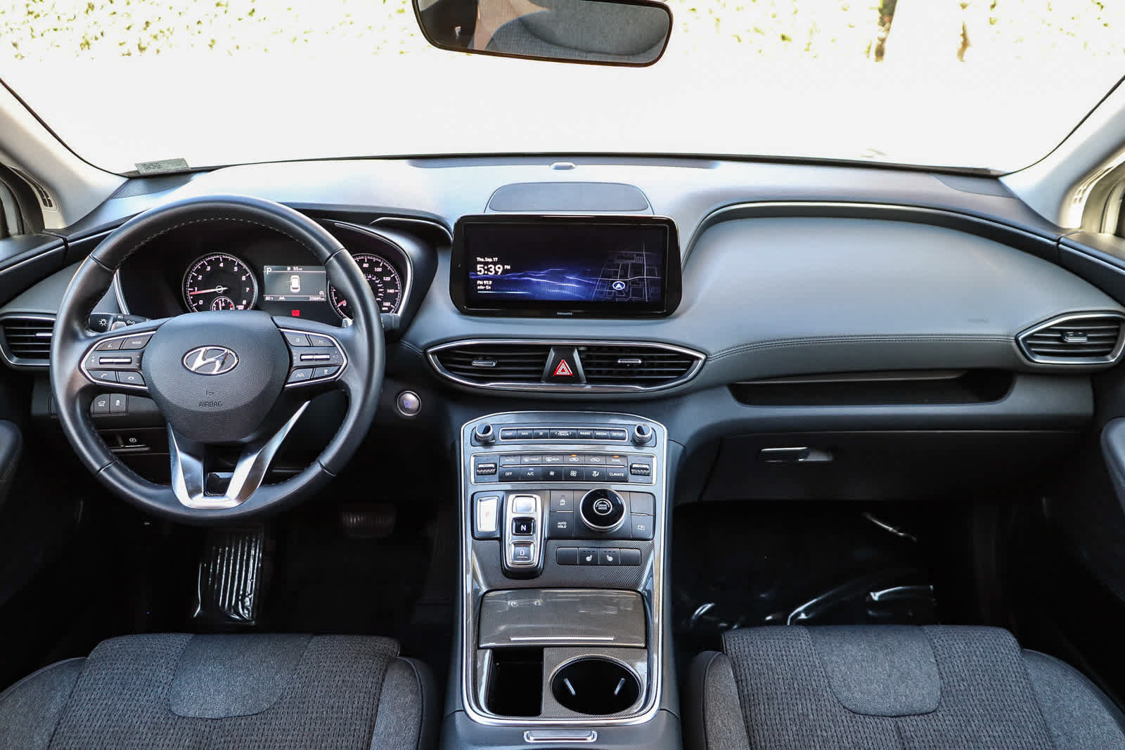 Used 2023 Hyundai Santa Fe SEL FWD image 13