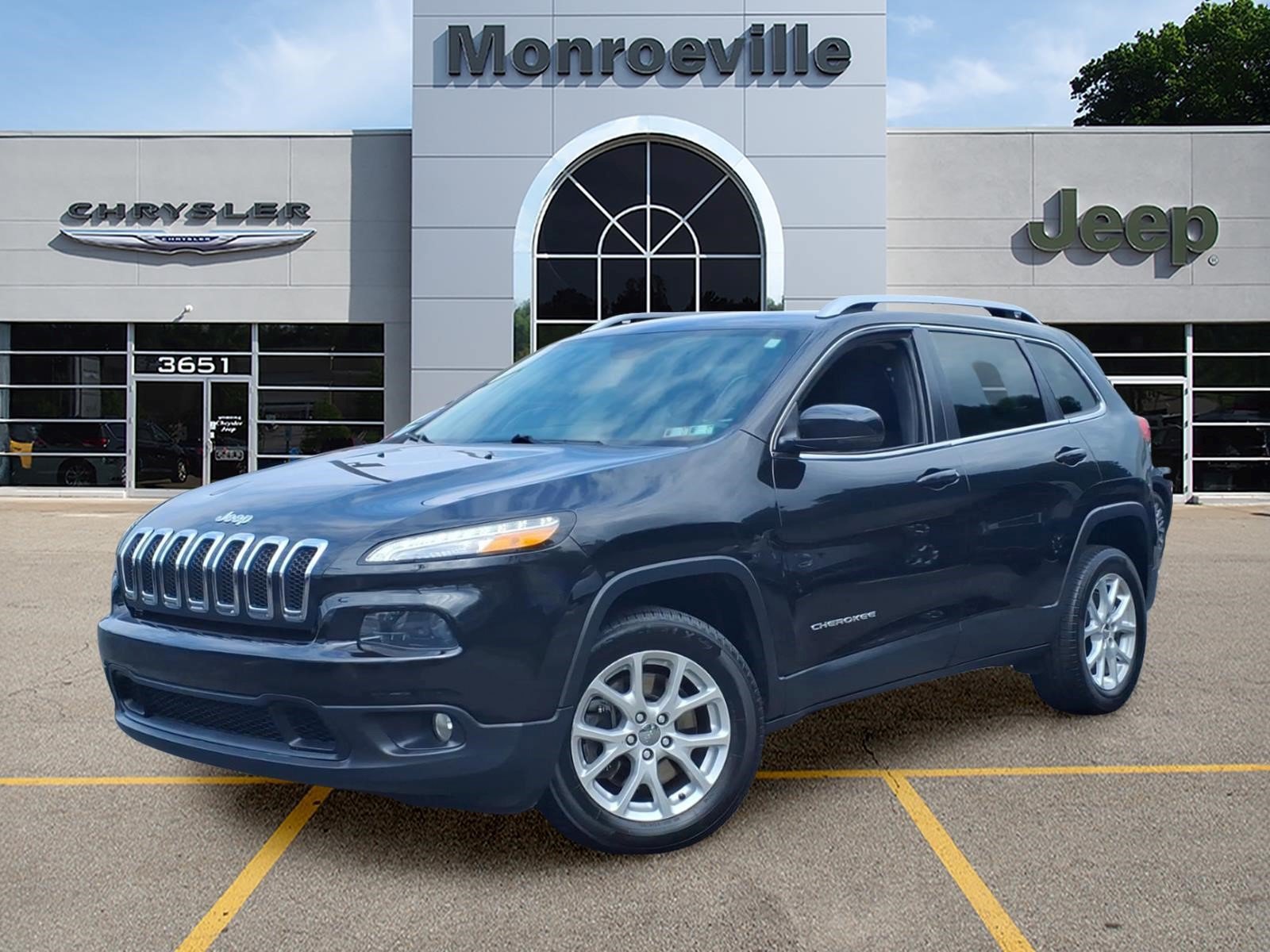 Certified 2016 Jeep Cherokee Latitude w/ Safety/Convenience Group