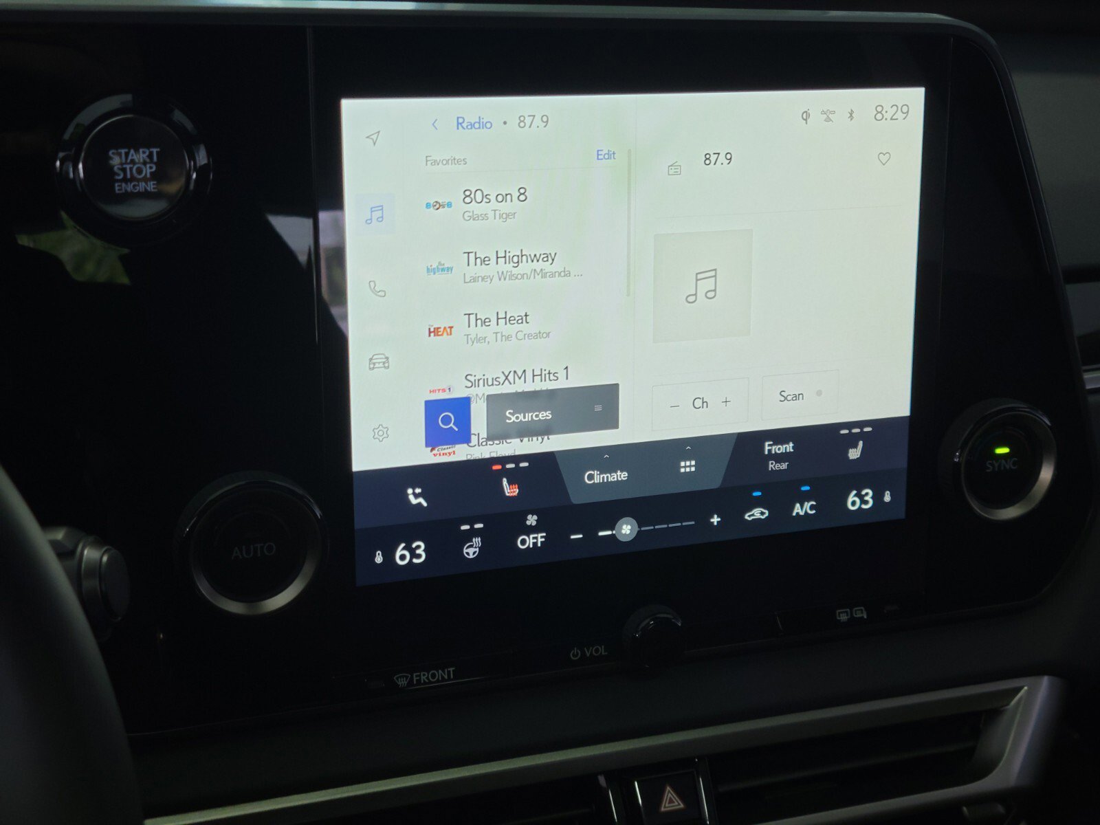 Certified 2025 Lexus RX 350 FWD image 22