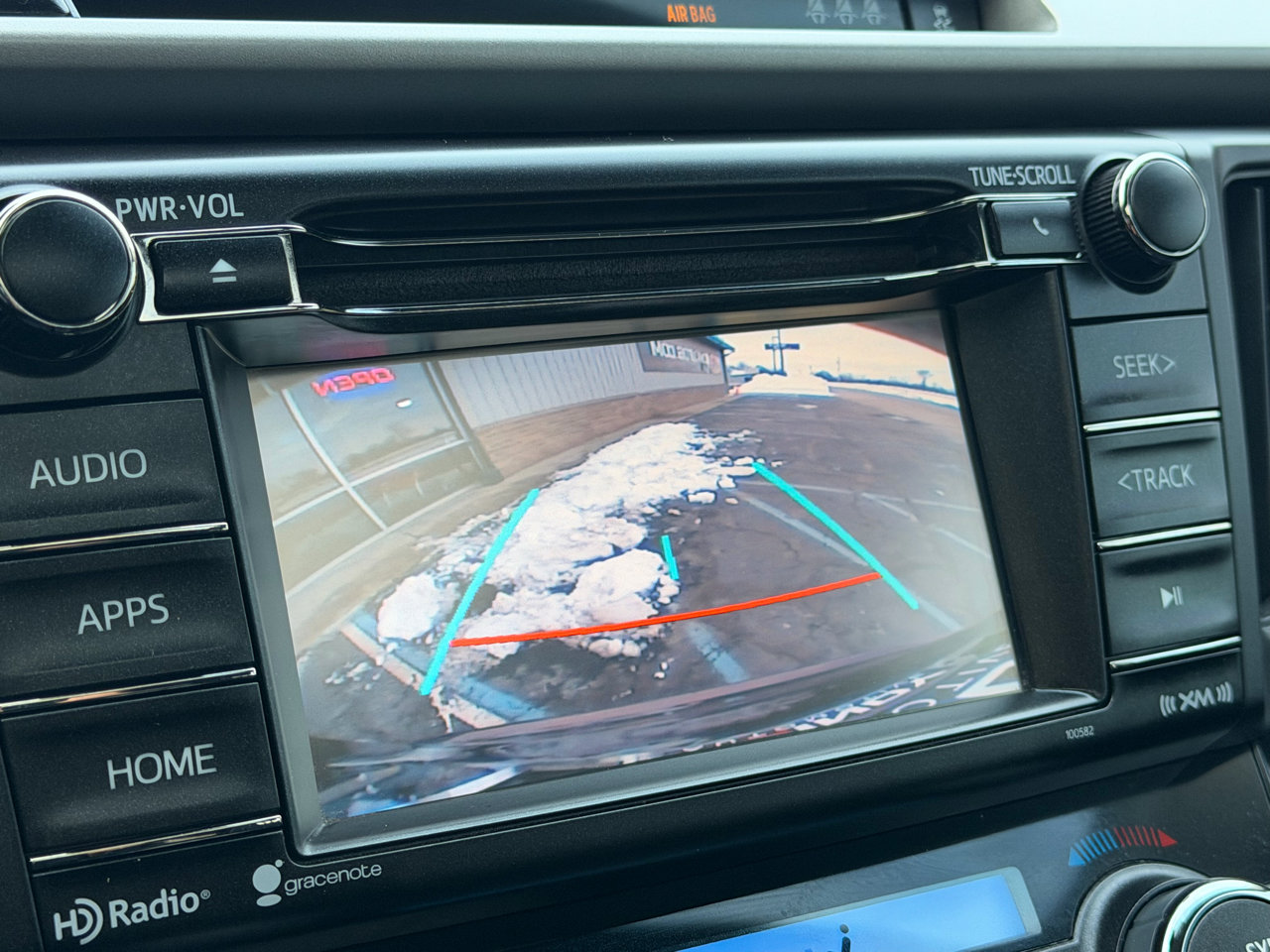 Used 2018 Toyota RAV4 XLE image 19